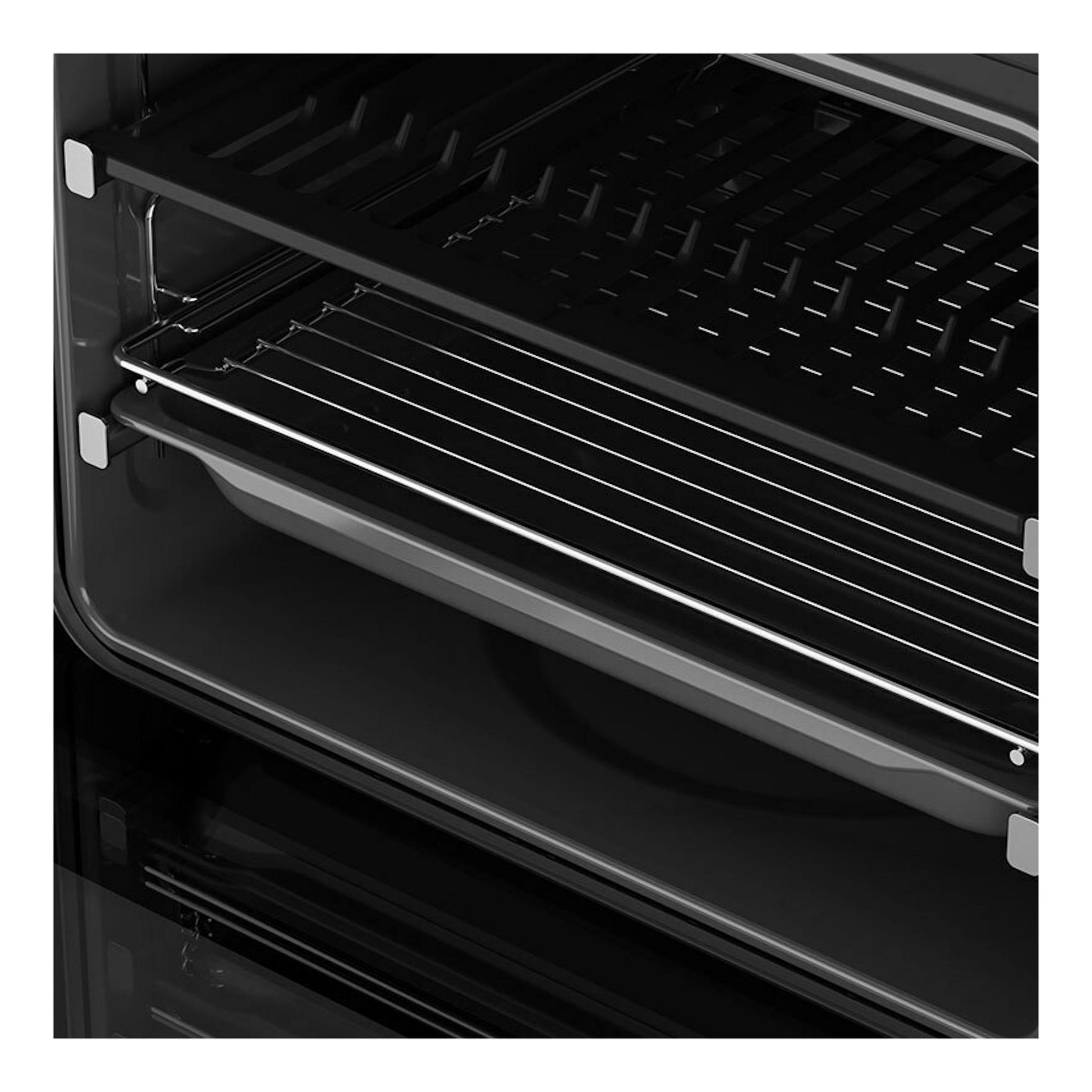 Interior de horno Teka STEAKMASTER Lite en cristal negro, con rejilla y bandeja de parrilla, vista frontal.