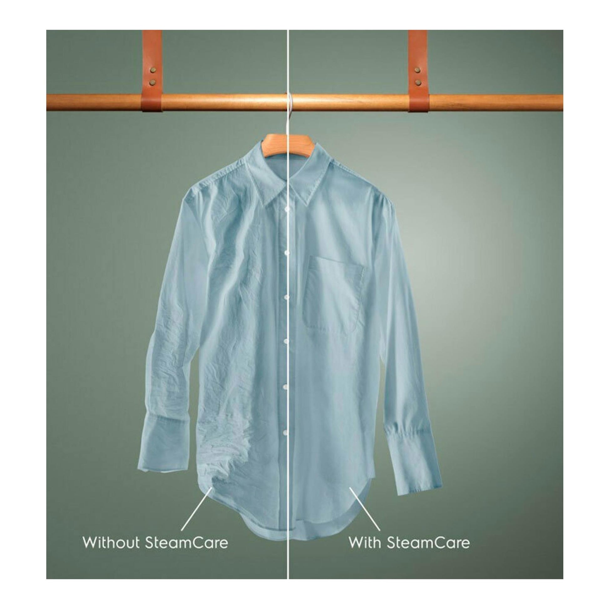 Camisa azul clara colgada en percha, vista frontal dividida en dos: sin SteamCare y con SteamCare.