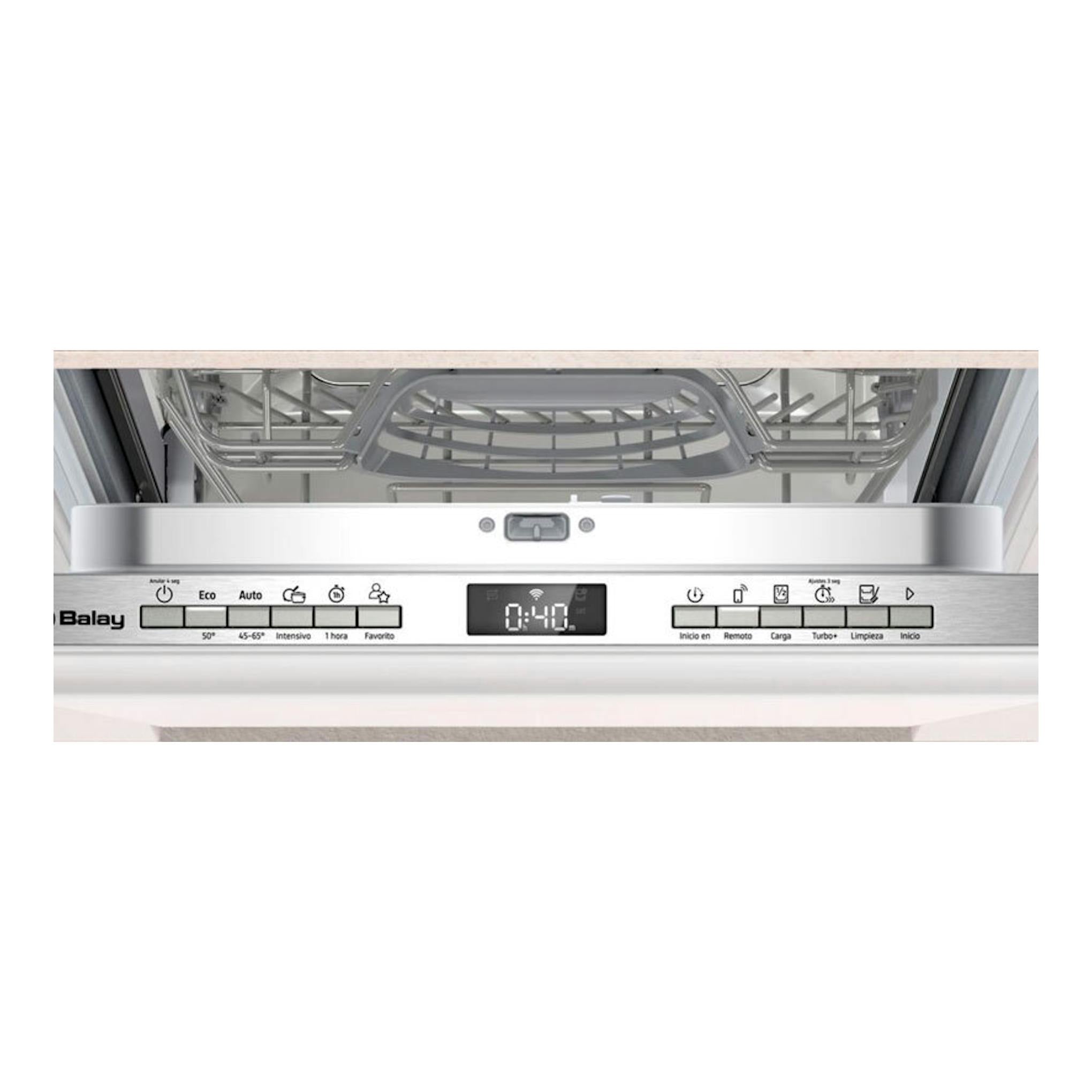 Lavavajillas integrable Balay 3VT5332DA, vista frontal abierta, panel inox con display central.