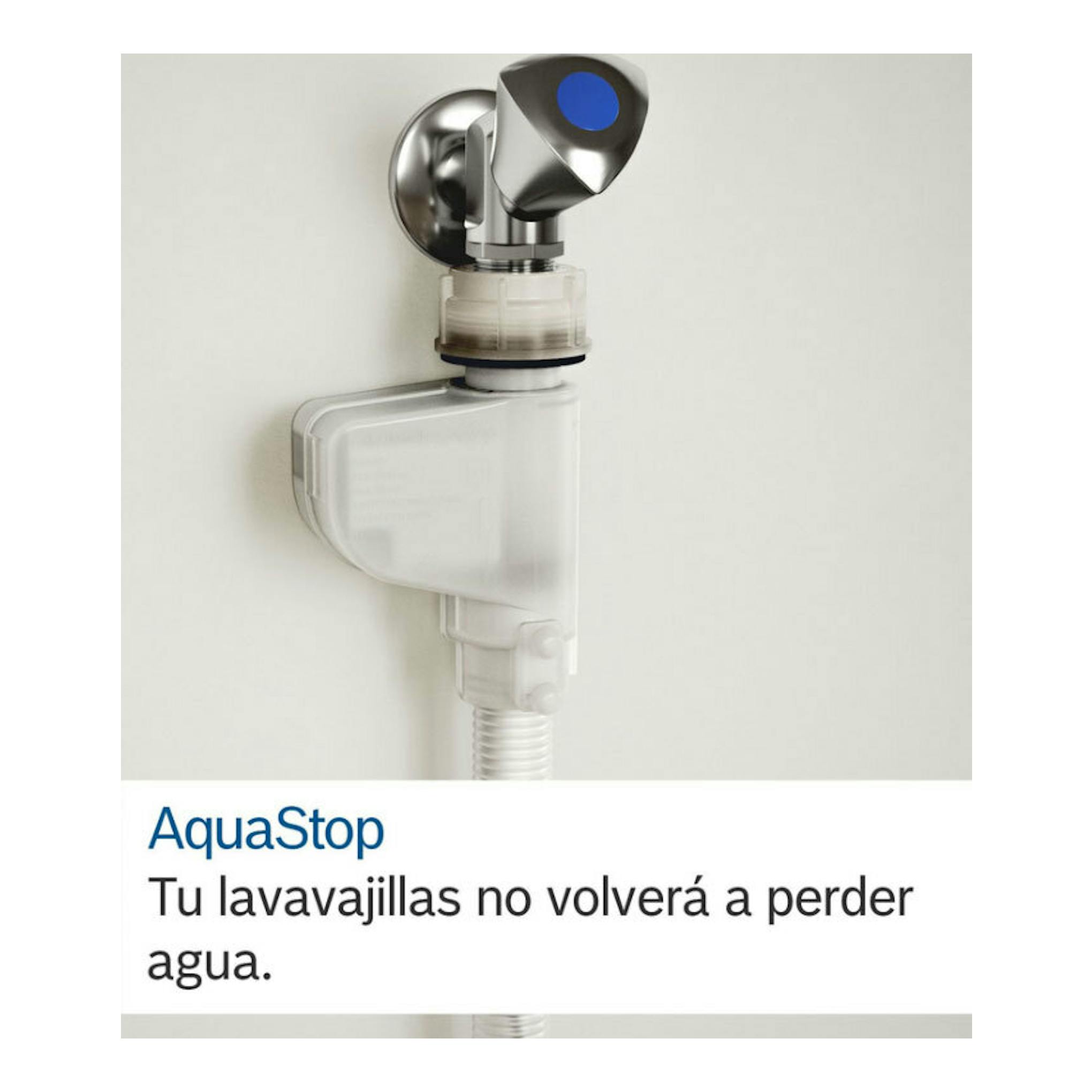 Válvula AquaStop de Bosch en una manguera blanca, vista frontal sobre fondo claro.