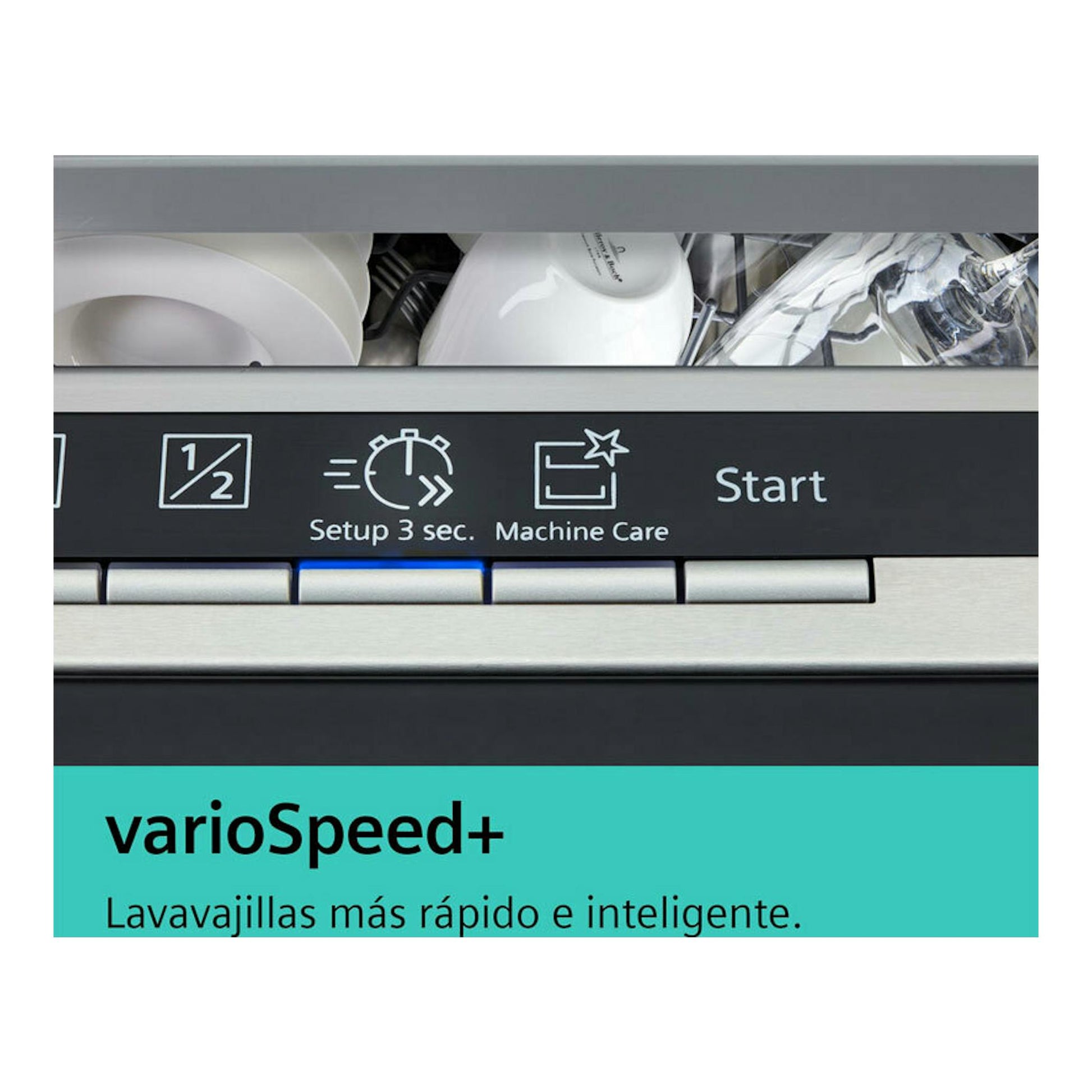 Primer plano del panel de un lavavajillas integrable Siemens SX75ZX07CE, con botones y vajilla visible.