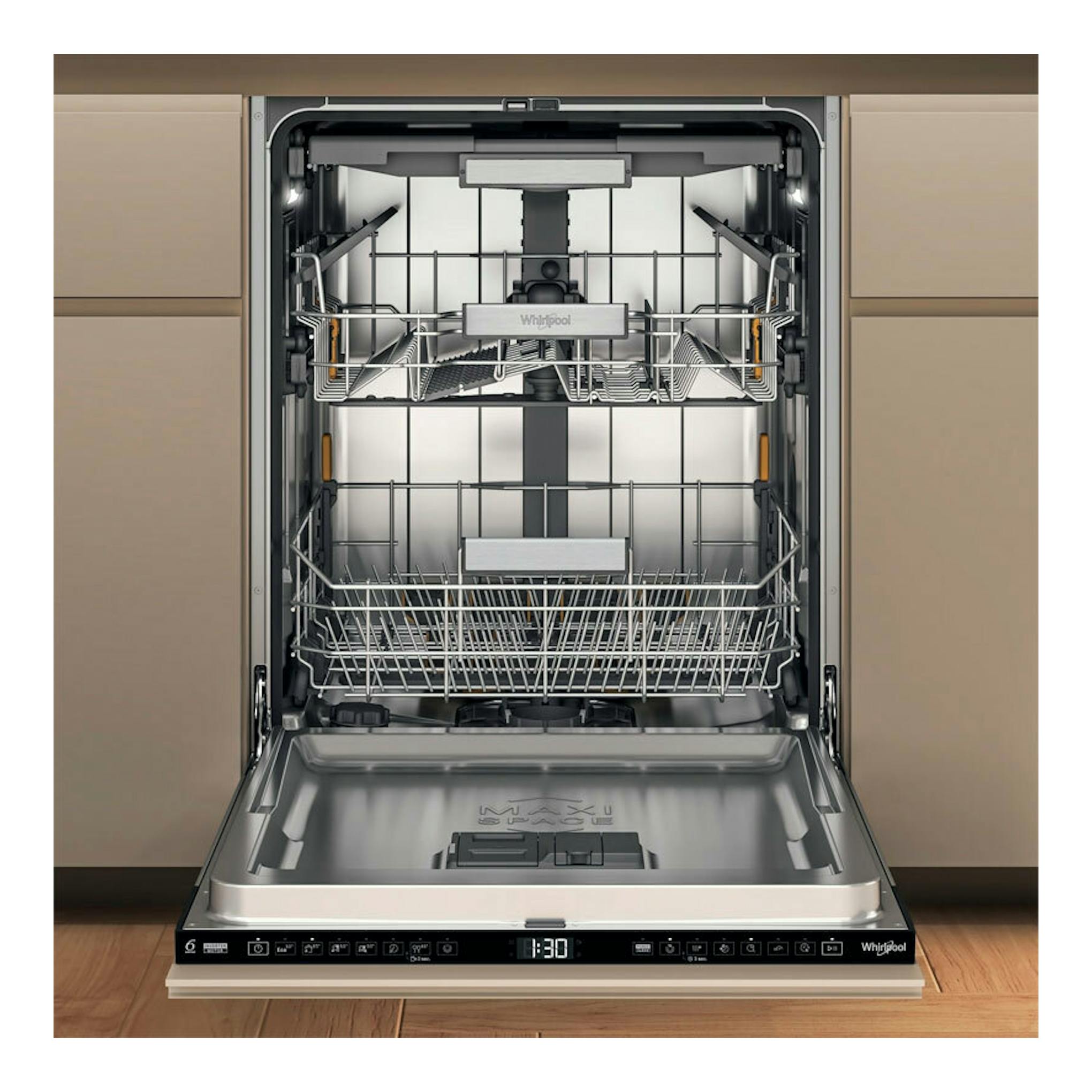 Lavavajillas integrable Whirlpool WH7IA115B2M3TUS0 abierto, vista frontal, interior de acero inoxidable.