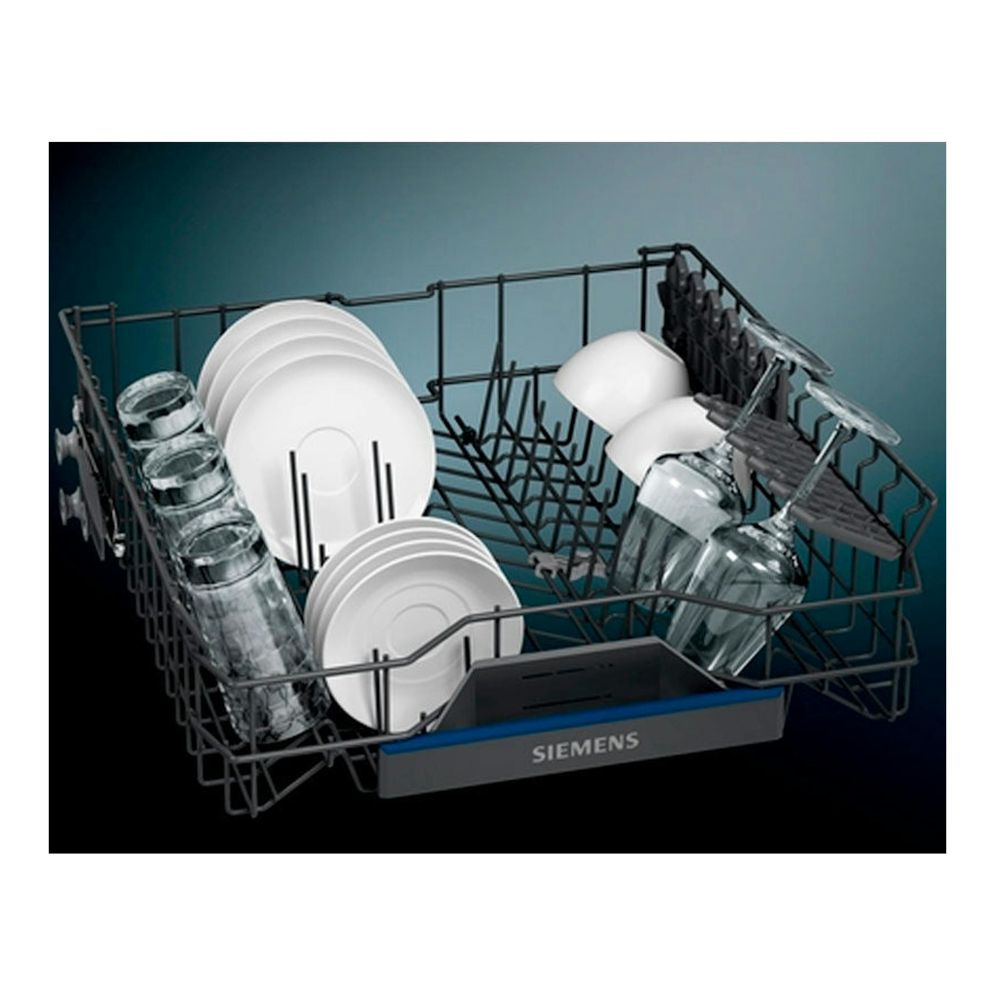 Lavavajillas Siemens SN23EI14CE, cesta inferior negra con platos y vasos blancos y transparentes, vista frontal.