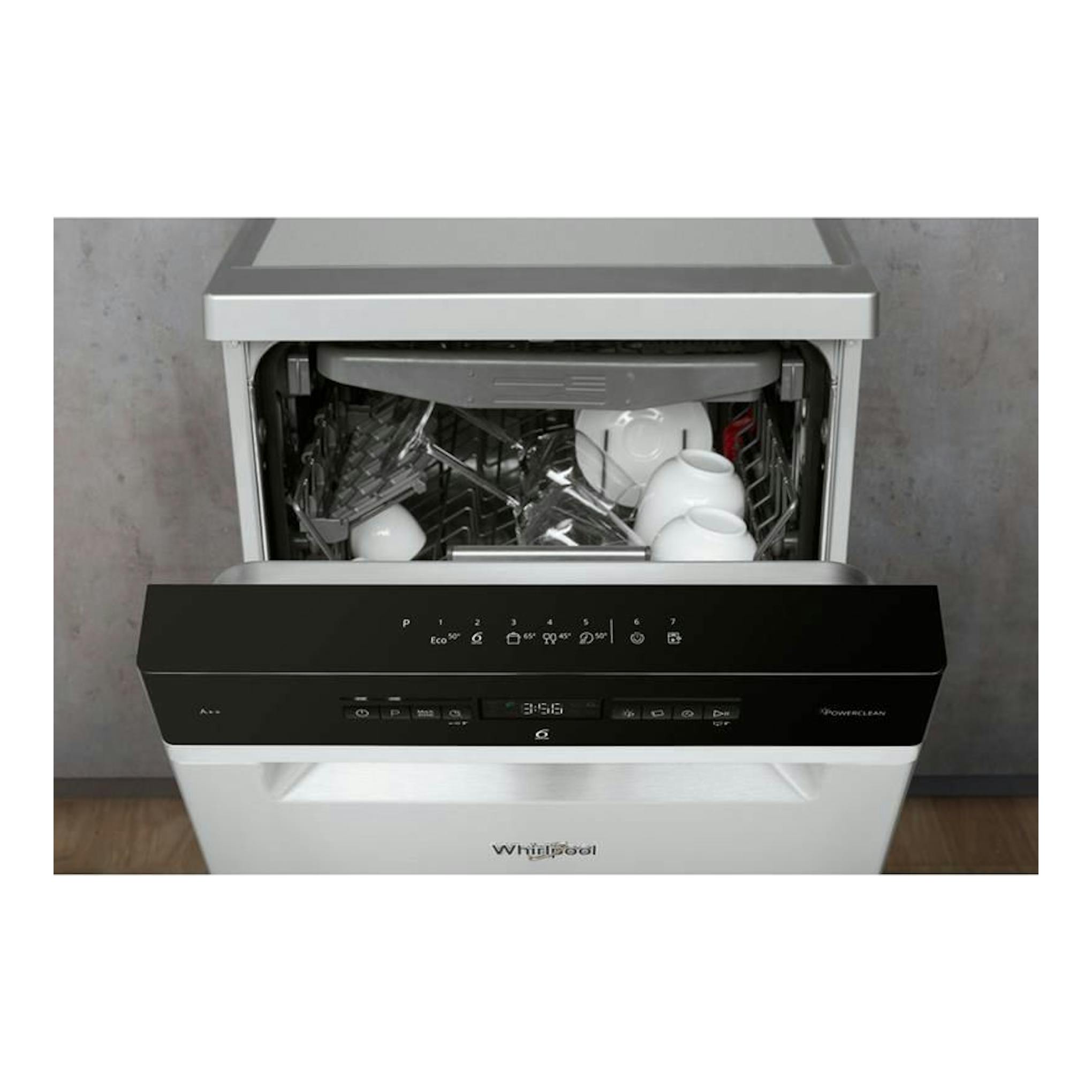 Lavavajillas Whirlpool WSFO3023PFX de frente, acero inoxidable y panel negro, puerta abierta con vajilla.