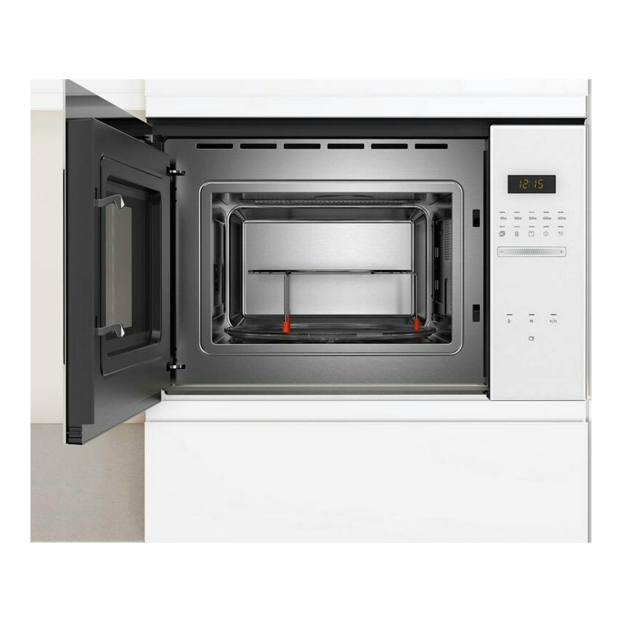 Microondas Balay 3CG5175B2 blanco empotrado, con puerta abatible abierta y panel digital a la derecha.
