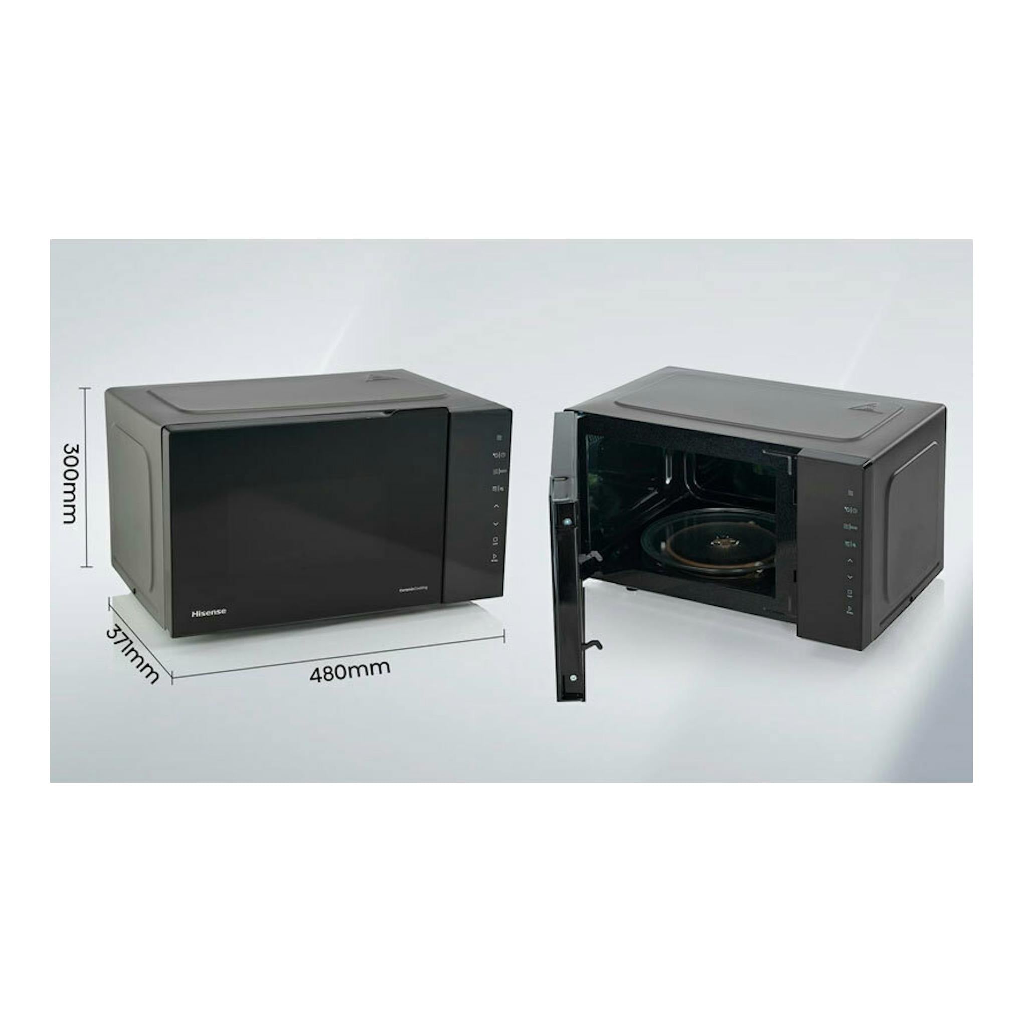 Microondas Hisense H23MOBS5HG4 negro, vista frontal y abierta, con dimensiones marcadas.