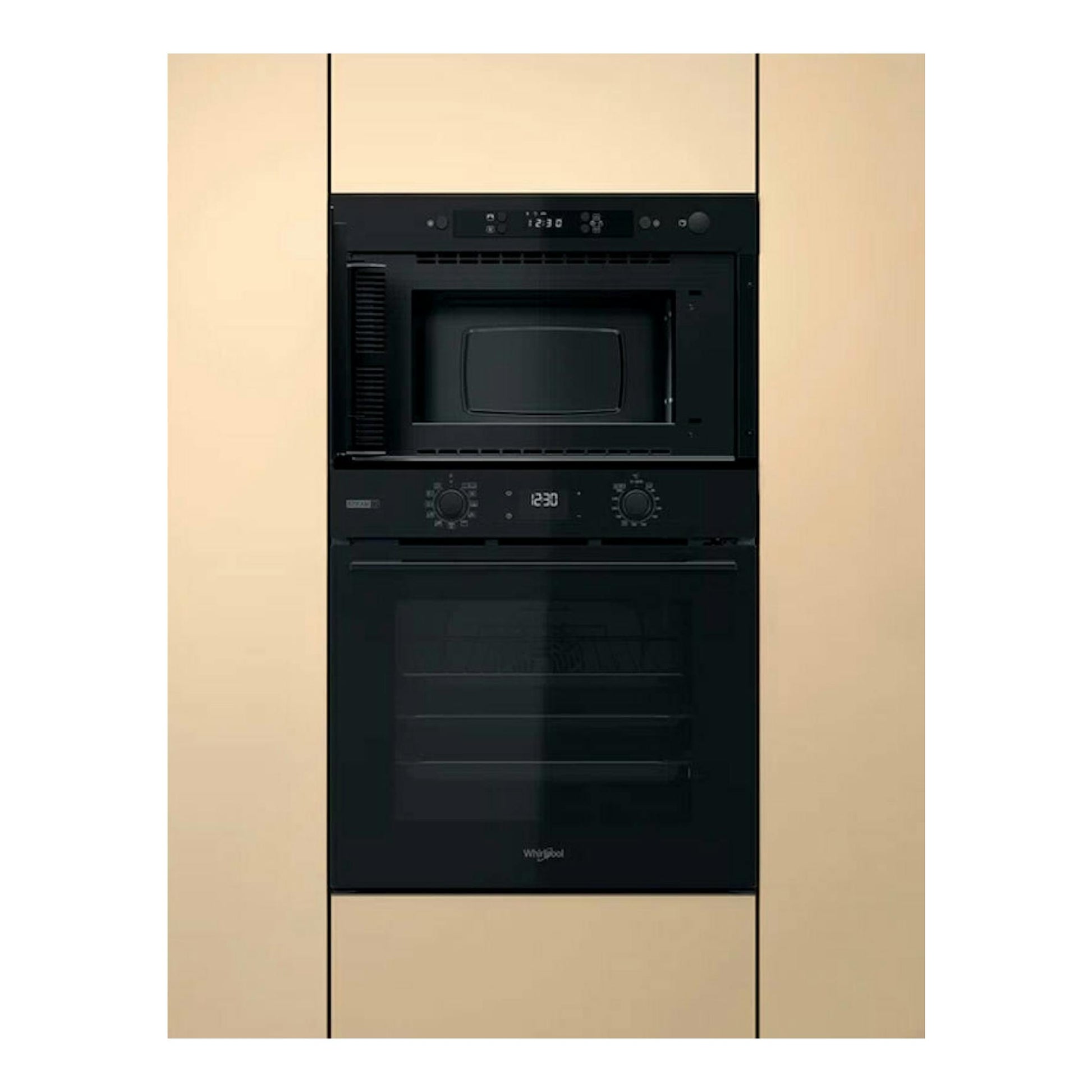 Microondas empotrado Whirlpool MBNA900B negro, vista frontal, integrado sobre un horno.