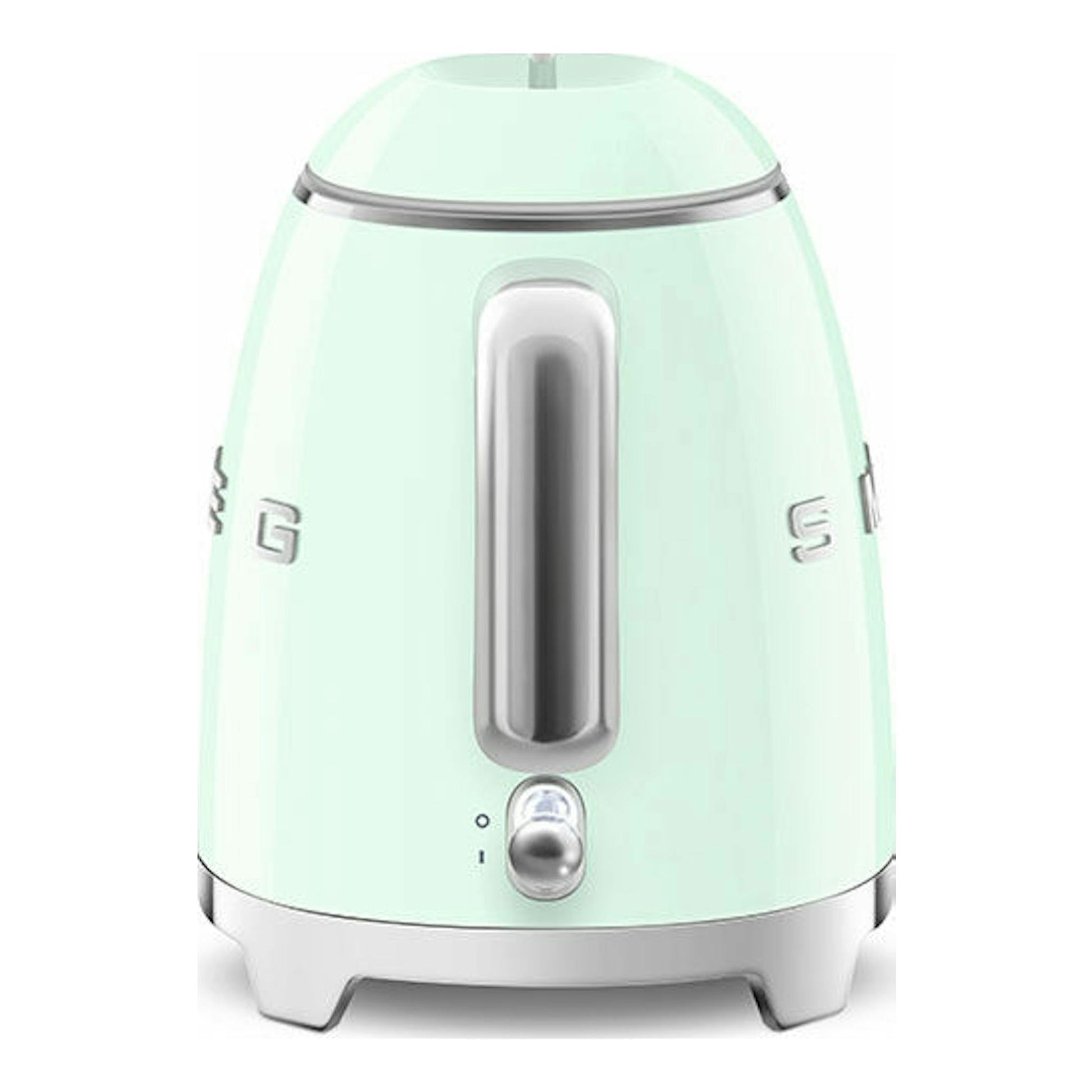 Mini hervidor Smeg KLF05PGEU verde menta, vista frontal, con base y detalles plateados.