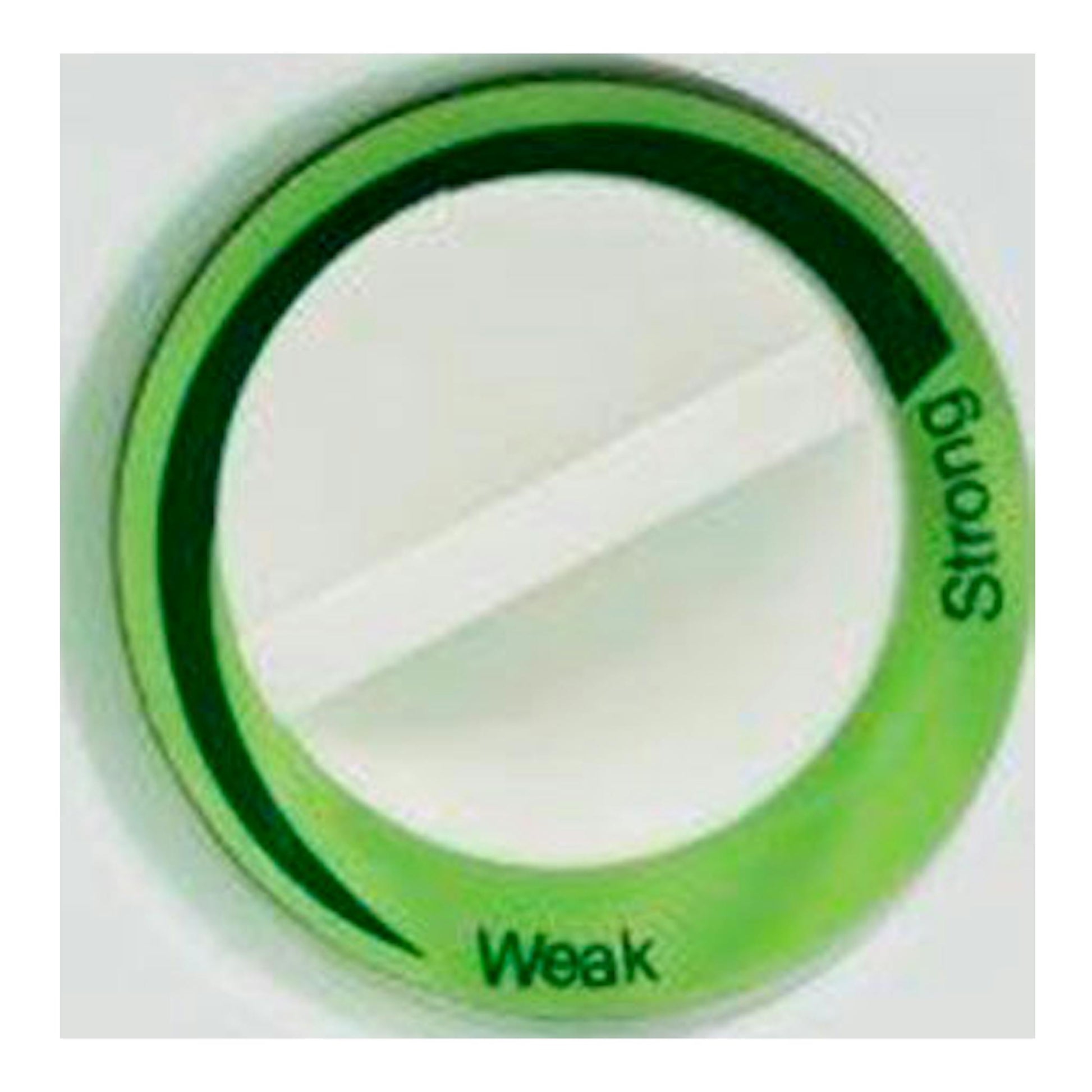 Primer plano de un mando circular verde en una superficie blanca, con texto Strong y Weak.