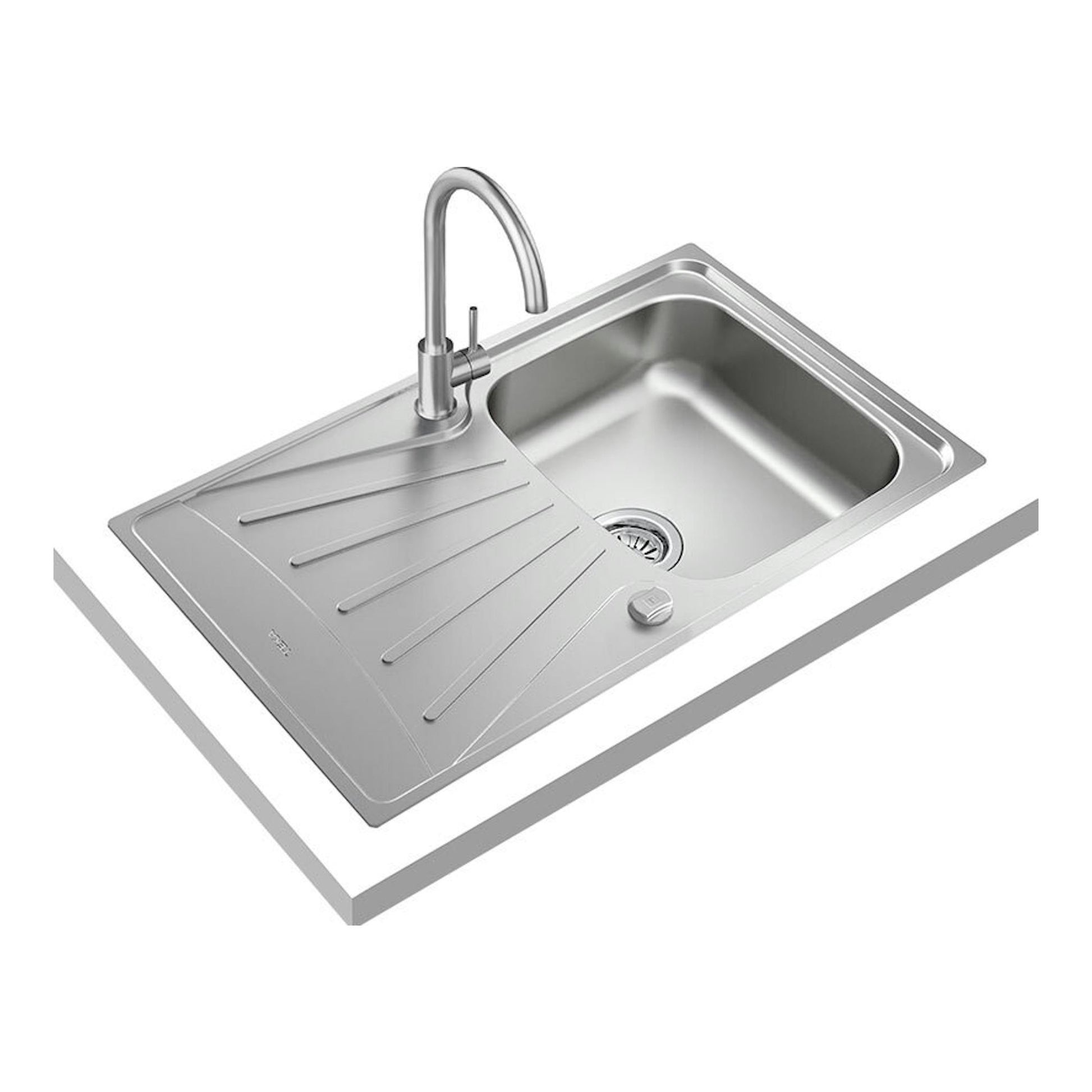 Pack fregadero TekaWay Starbright45 1C1E U de acero inoxidable, con escurridor y grifo, vista en ángulo.
