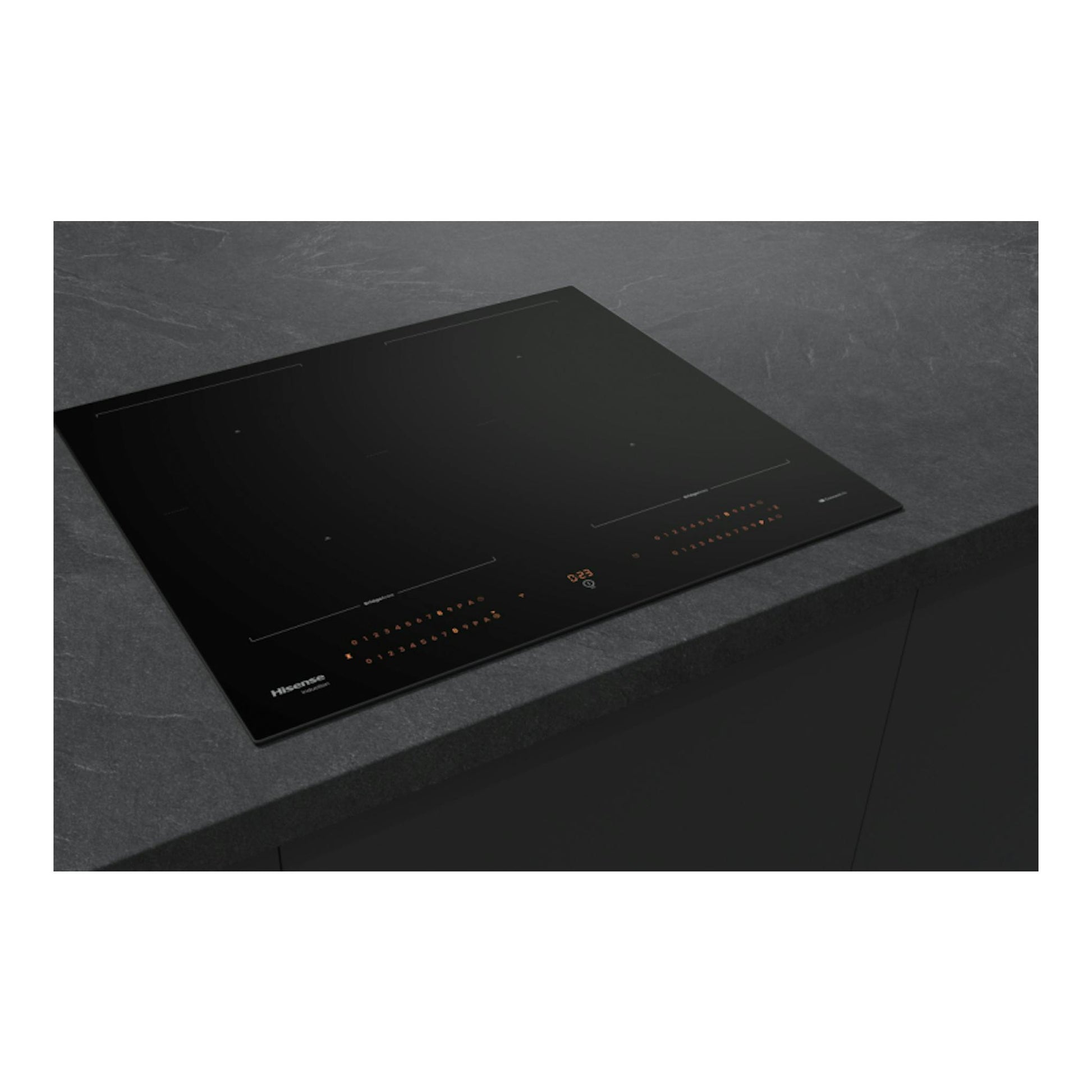 Placa de inducción Hisense HI6443BSCWF negra, vista en ángulo superior, con 4 zonas táctiles.