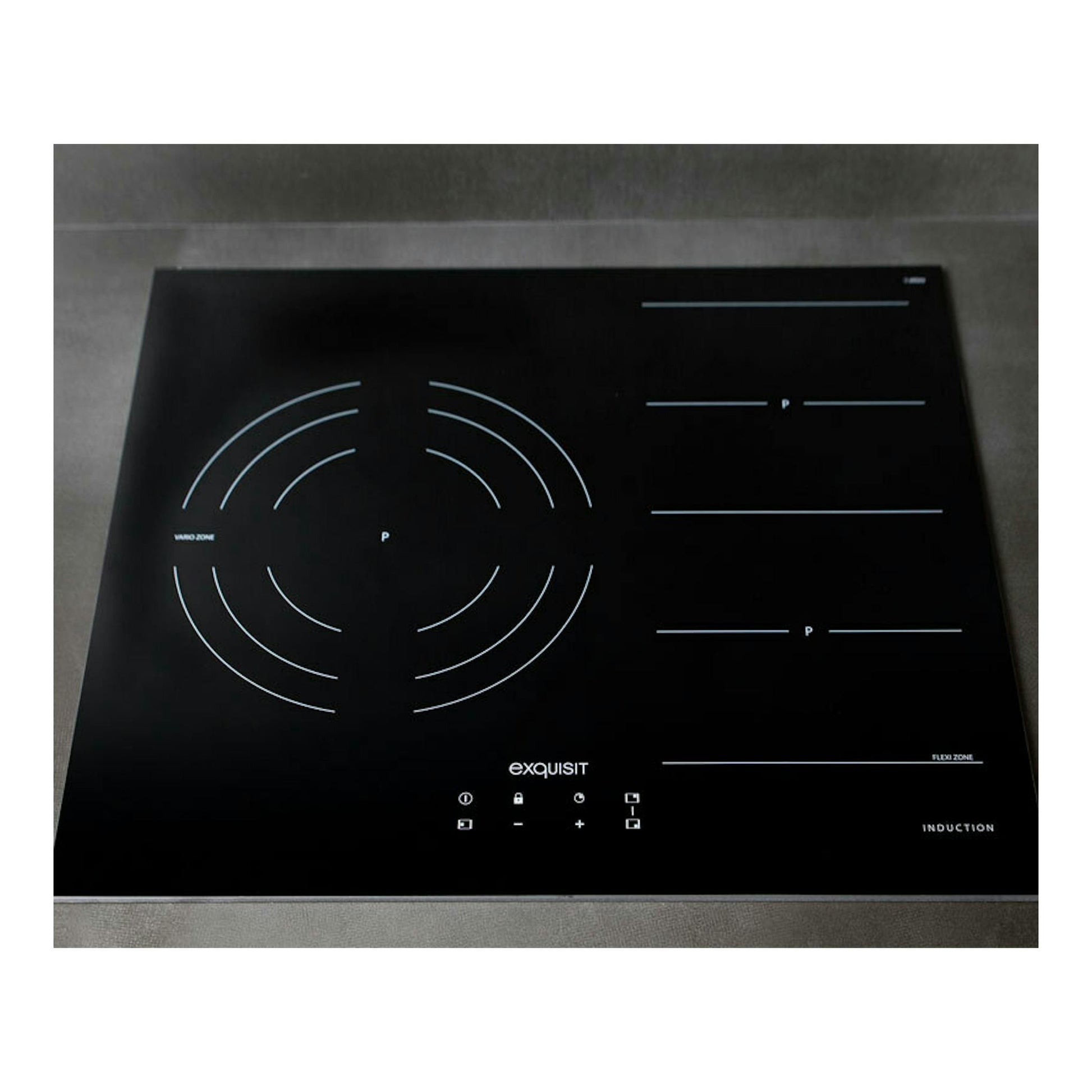 Placa de inducción Exquisit EKI 653F negra, vista frontal, con zonas de cocción circulares y líneas táctiles.
