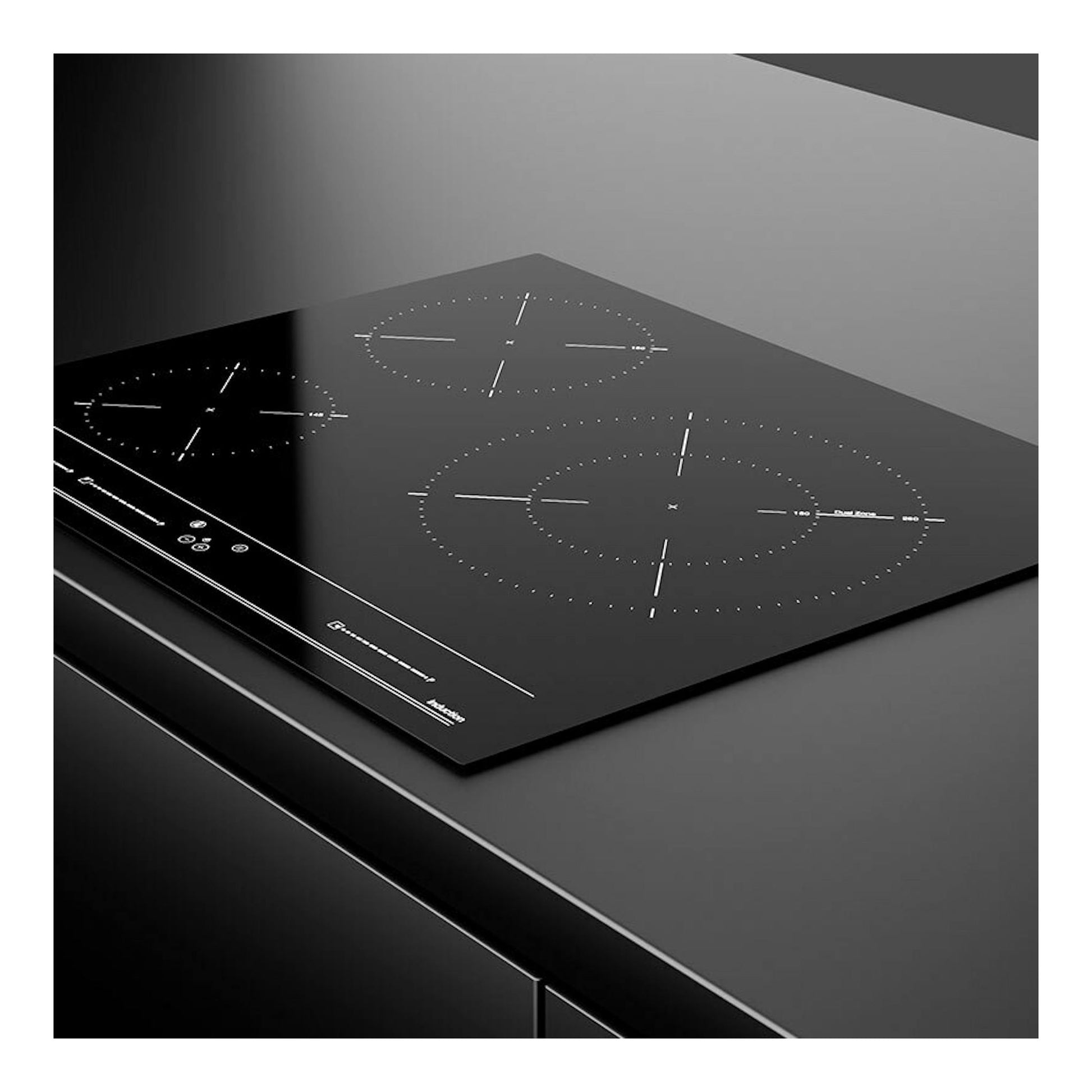 Placa de inducción Teka IBC 64010 MSS negra, vista inclinada, con cuatro zonas de cocción y controles táctiles.