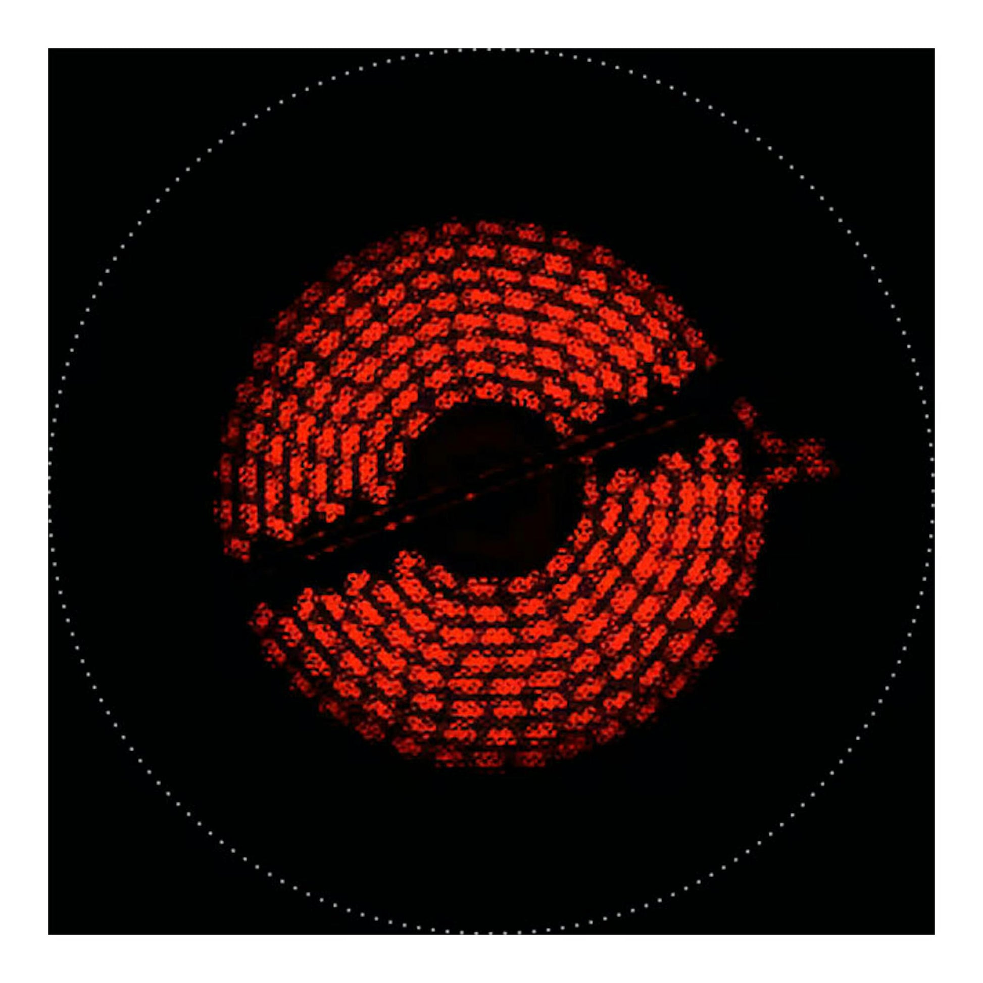 Placa vitrocerámica AEG HRB63321CK negra, vista superior, con una zona circular roja iluminada.