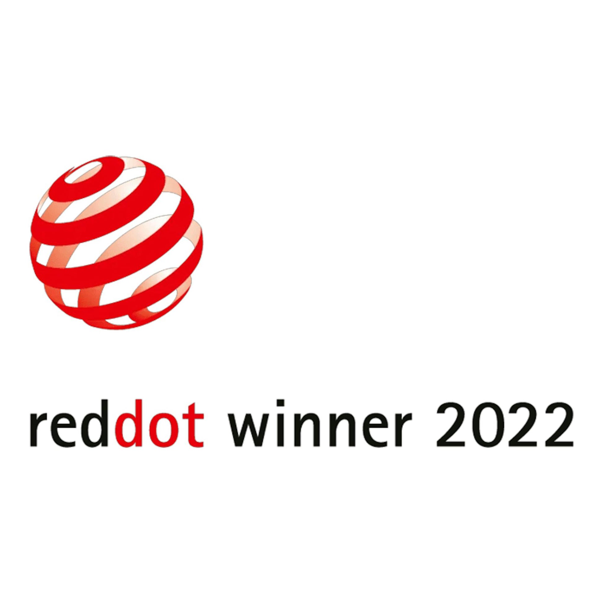 Logotipo de Red Dot Winner 2022, esfera roja y texto negro y rojo sobre fondo blanco.