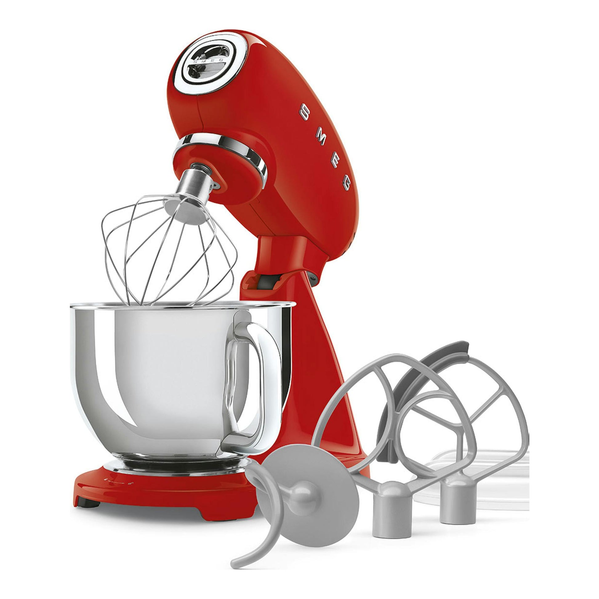 Batidora amasadora Smeg SMF05RDEU roja, vista frontal en ángulo, con bol de acero y accesorios sobre fondo blanco