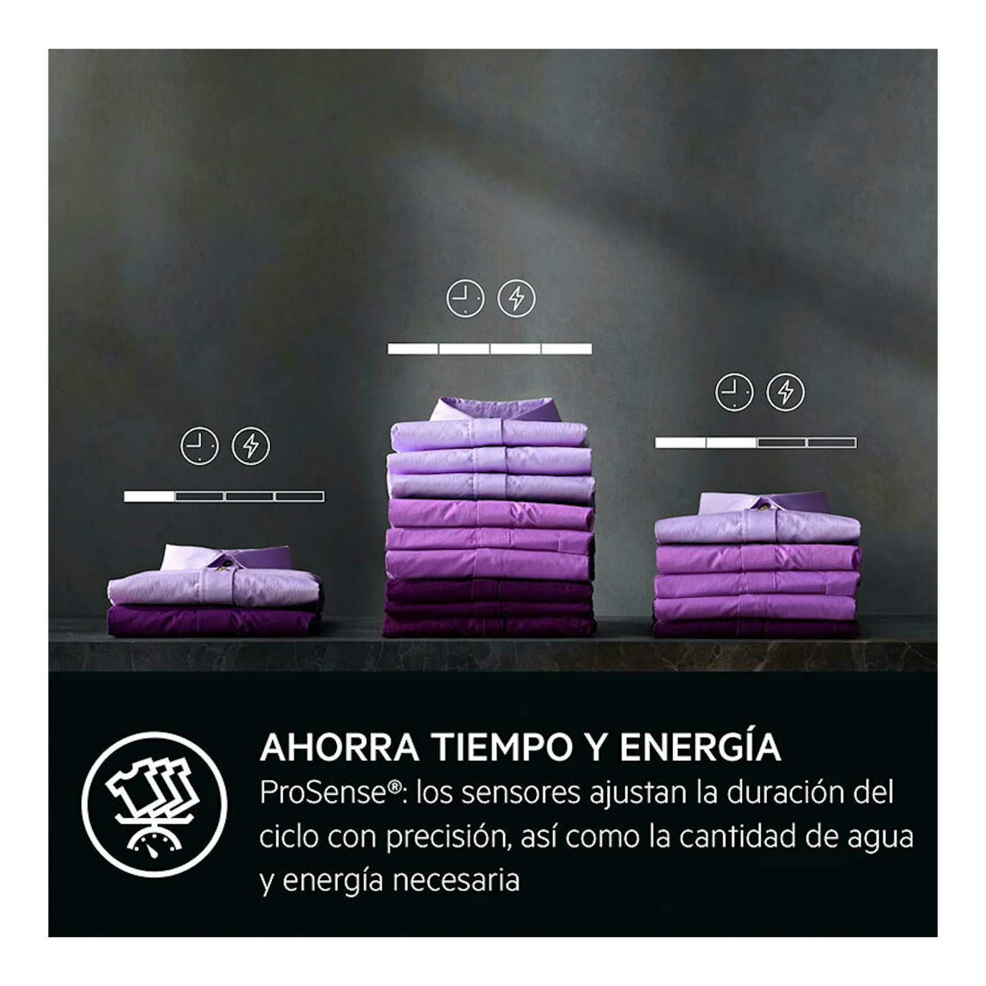 AEG TR718A2OB, gráfico frontal con tres pilas de ropa morada y texto sobre ahorro de tiempo y energía.