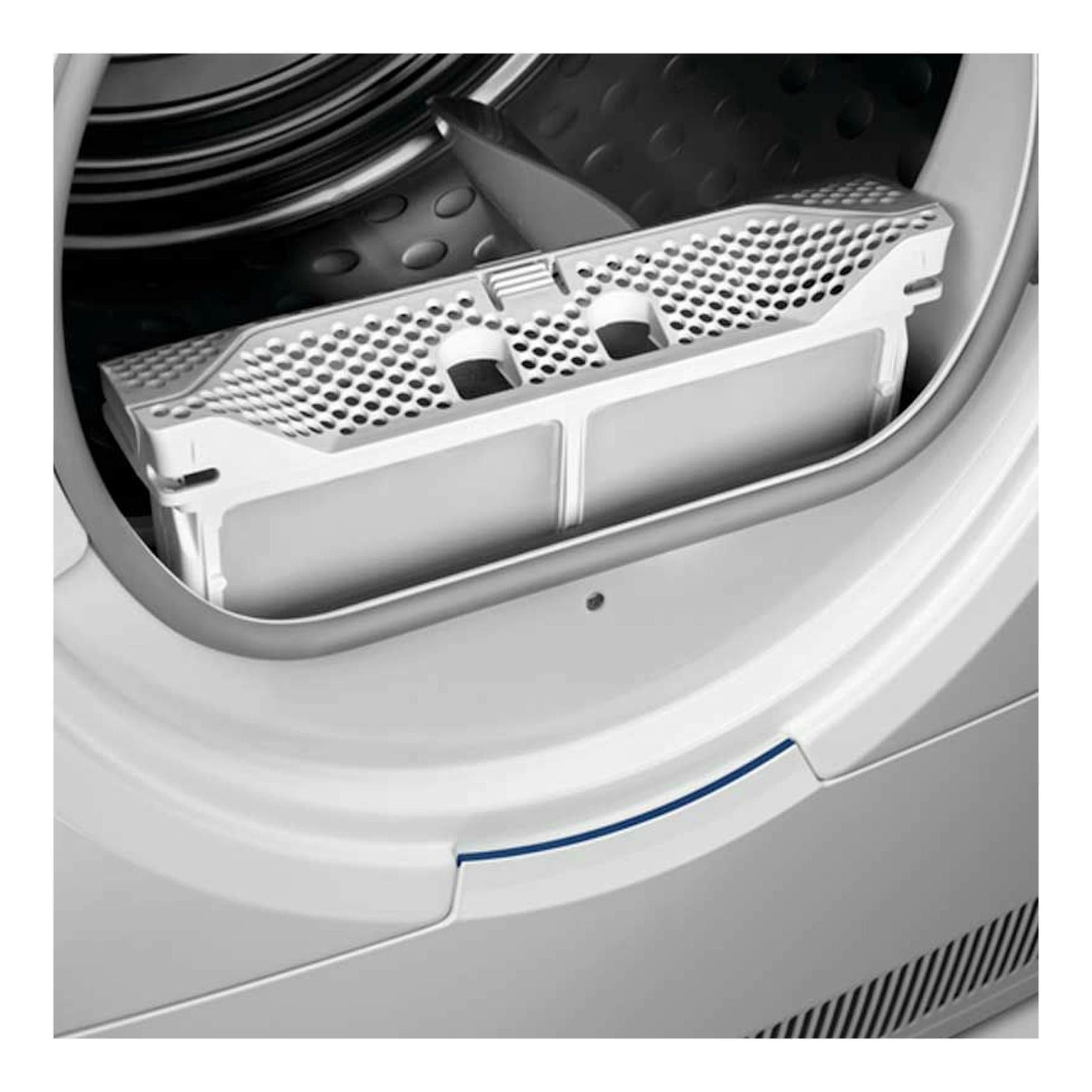 Secadora Electrolux EW7H5825IB blanca, vista en primer plano del filtro de pelusas en la abertura.