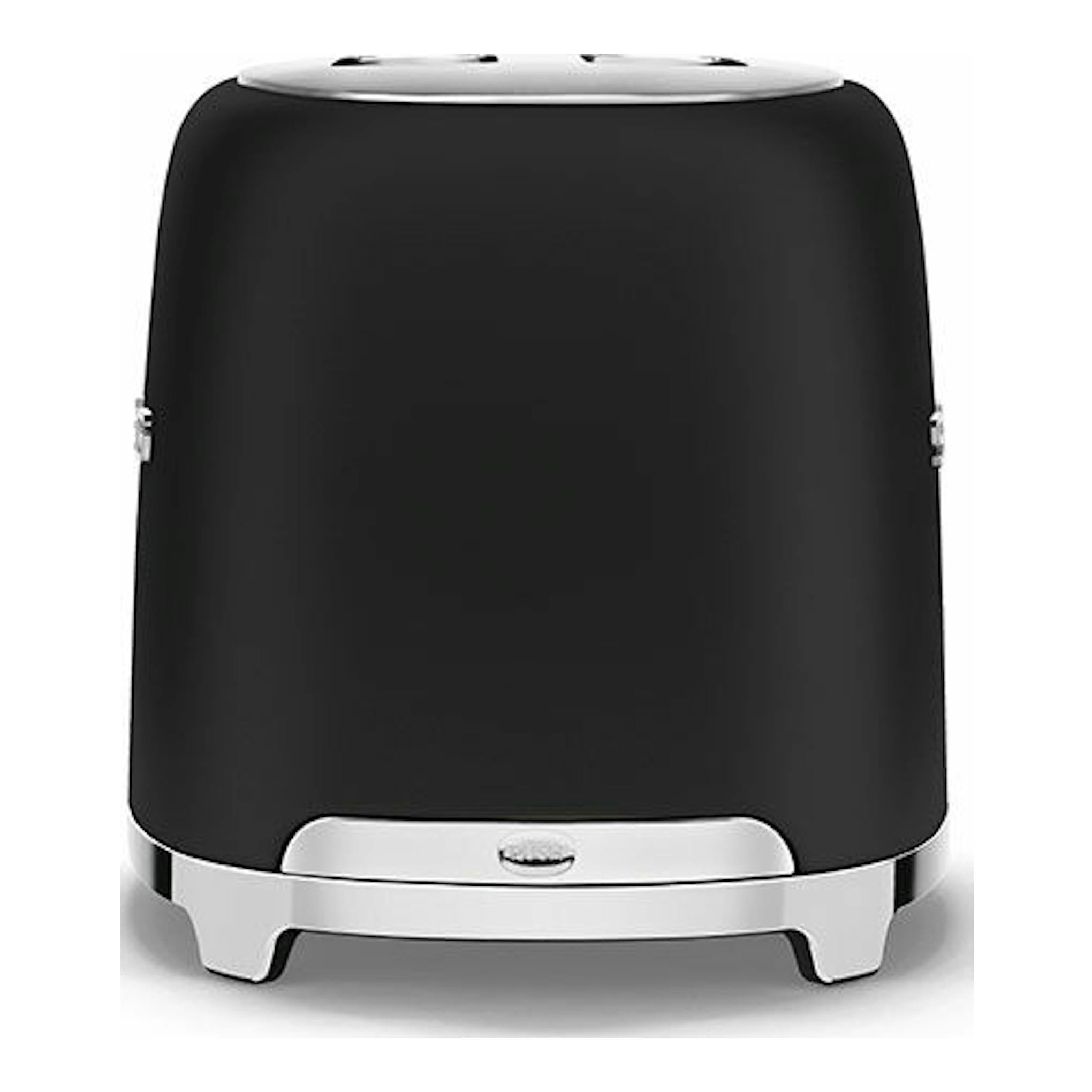 Tostador Smeg TSF01BLMEU negro mate, vista frontal, con detalles cromados, sobre fondo blanco.