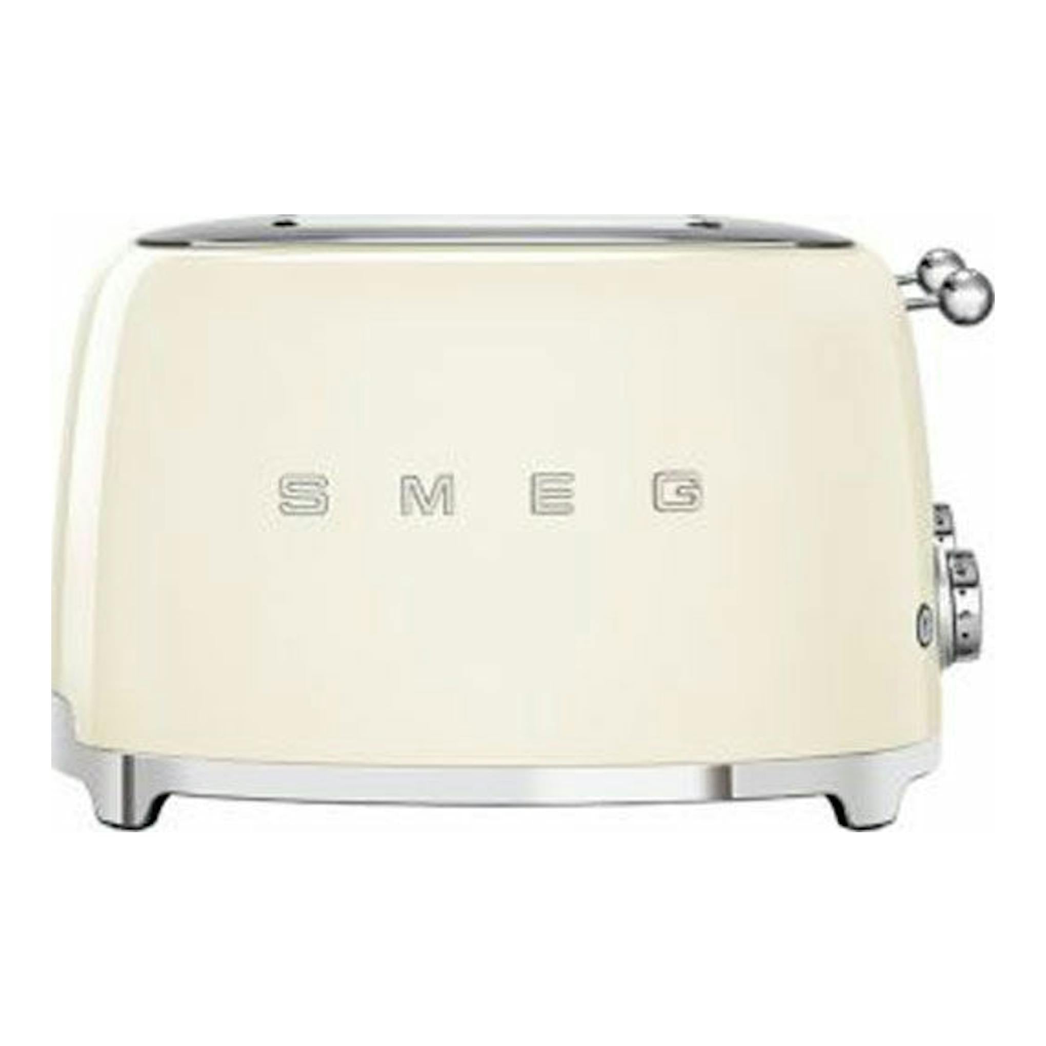 Tostador Smeg TSF03CREU crema, vista frontal con ligero ángulo derecho.