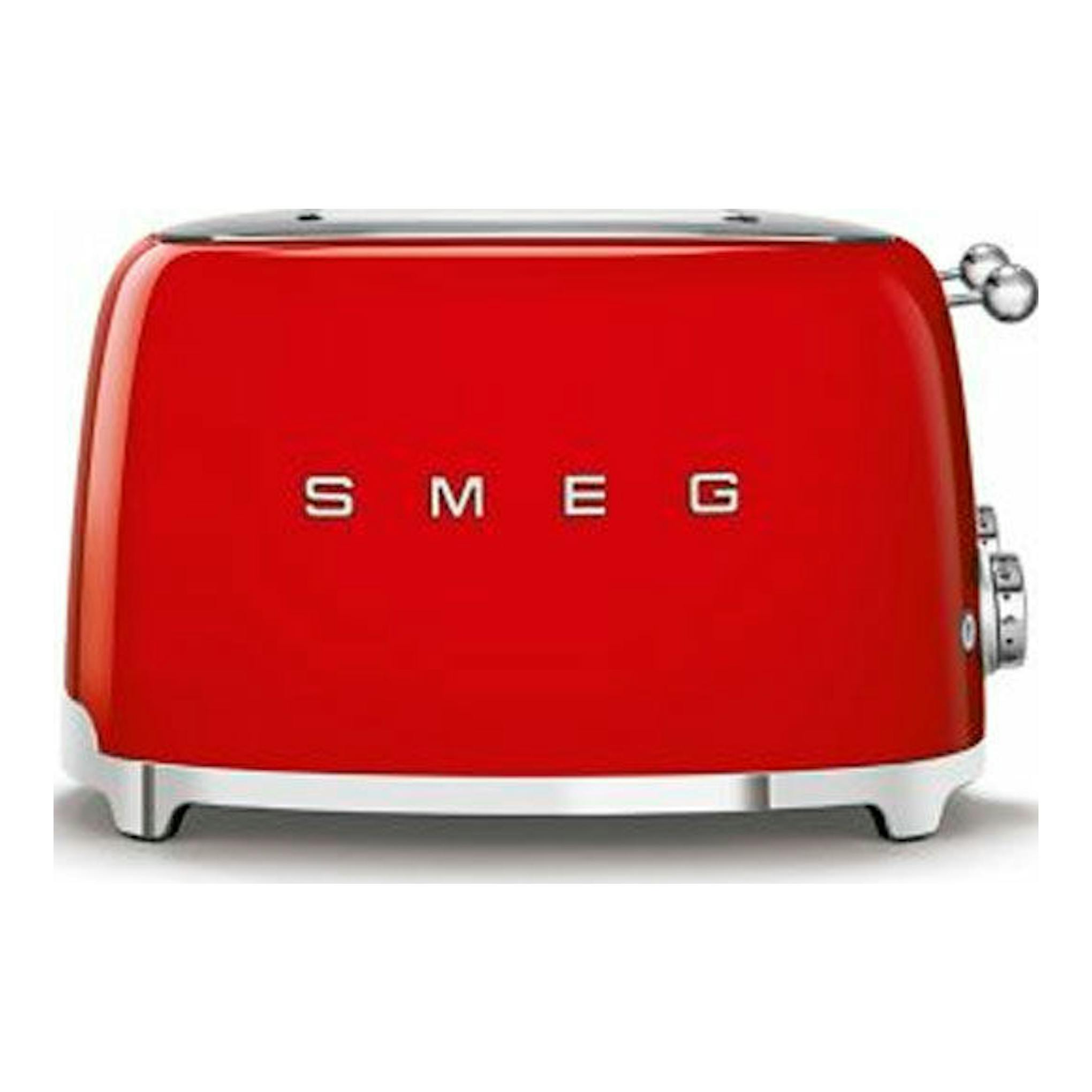 Tostador Smeg TSF03RDEU rojo, vista frontal sobre fondo blanco.