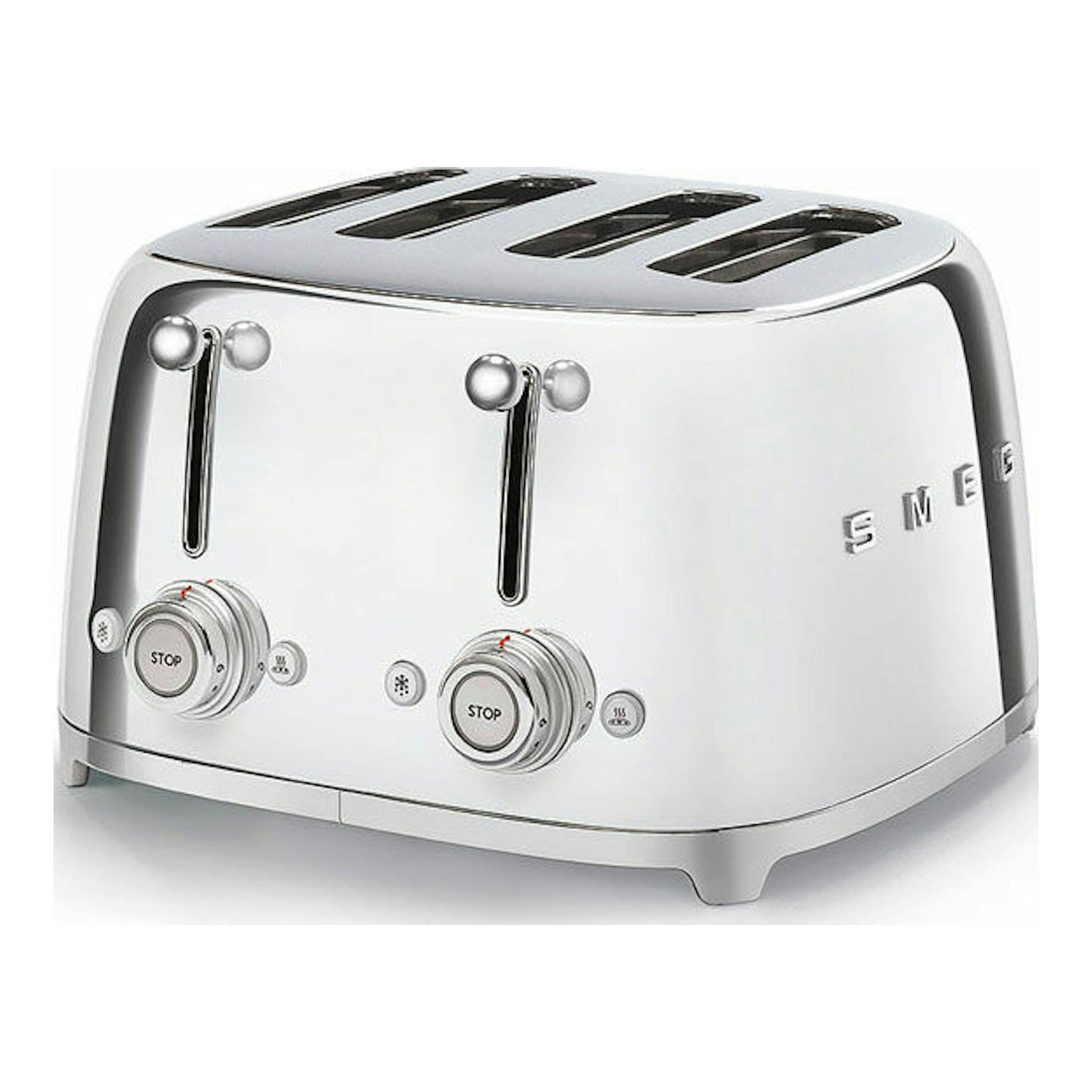 Tostador Smeg TSF03SSEU cromado, vista frontal en ángulo, con cuatro ranuras y dos mandos.