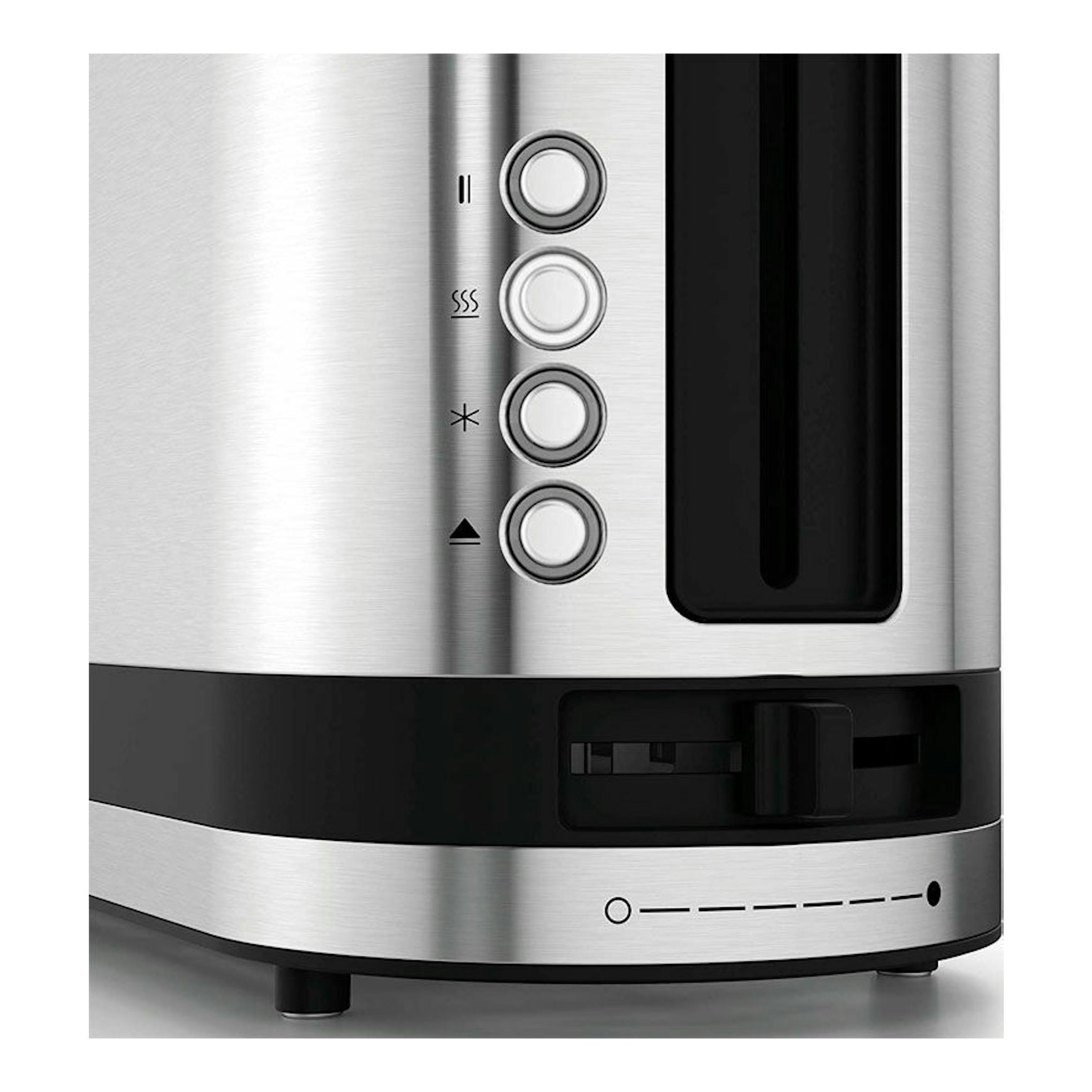 Tostador WMF Kitchenminis de 1 ranura, vista frontal, acero inoxidable y negro, con botones laterales.