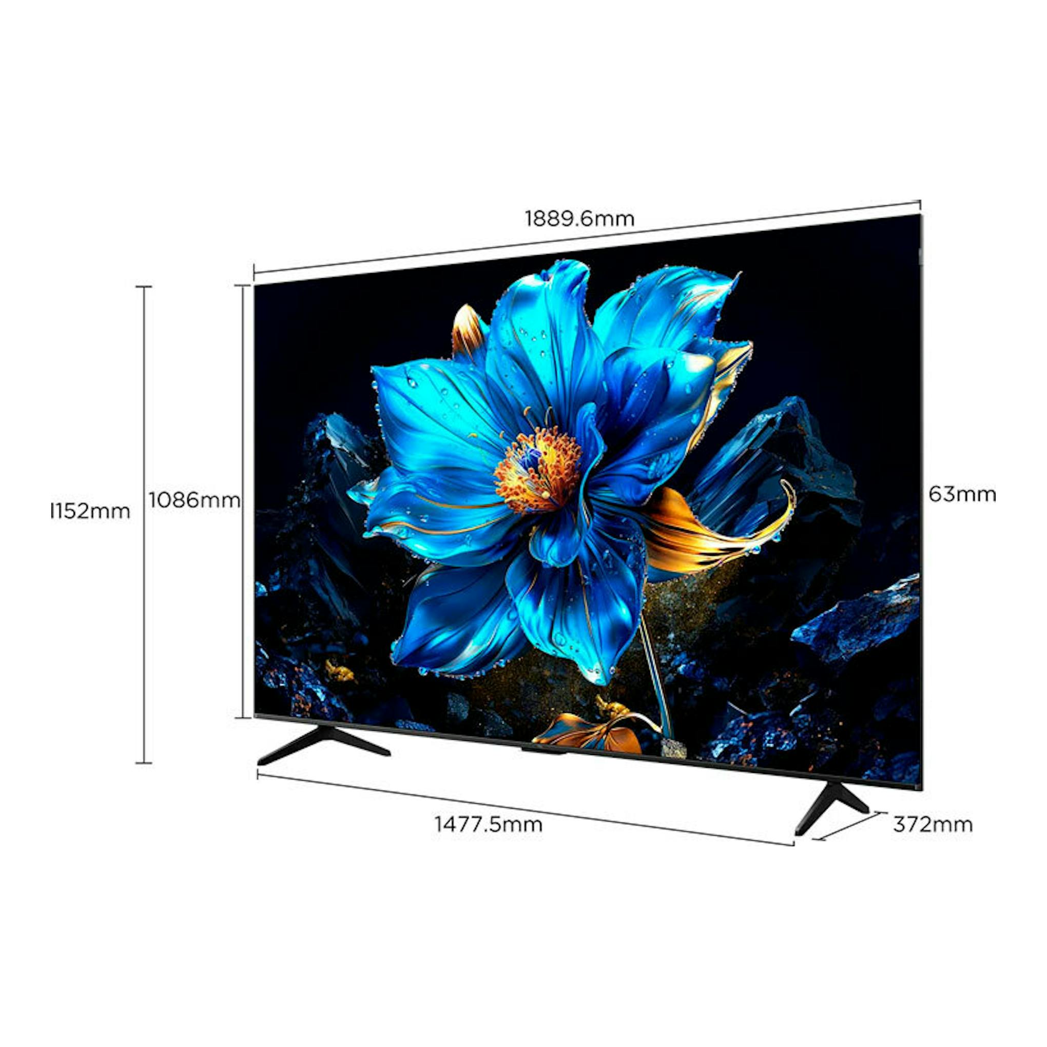 TV TCL 85P7K QLED 4K de 85 pulgadas, vista frontal en ángulo, pantalla con flor azul y soporte negro.