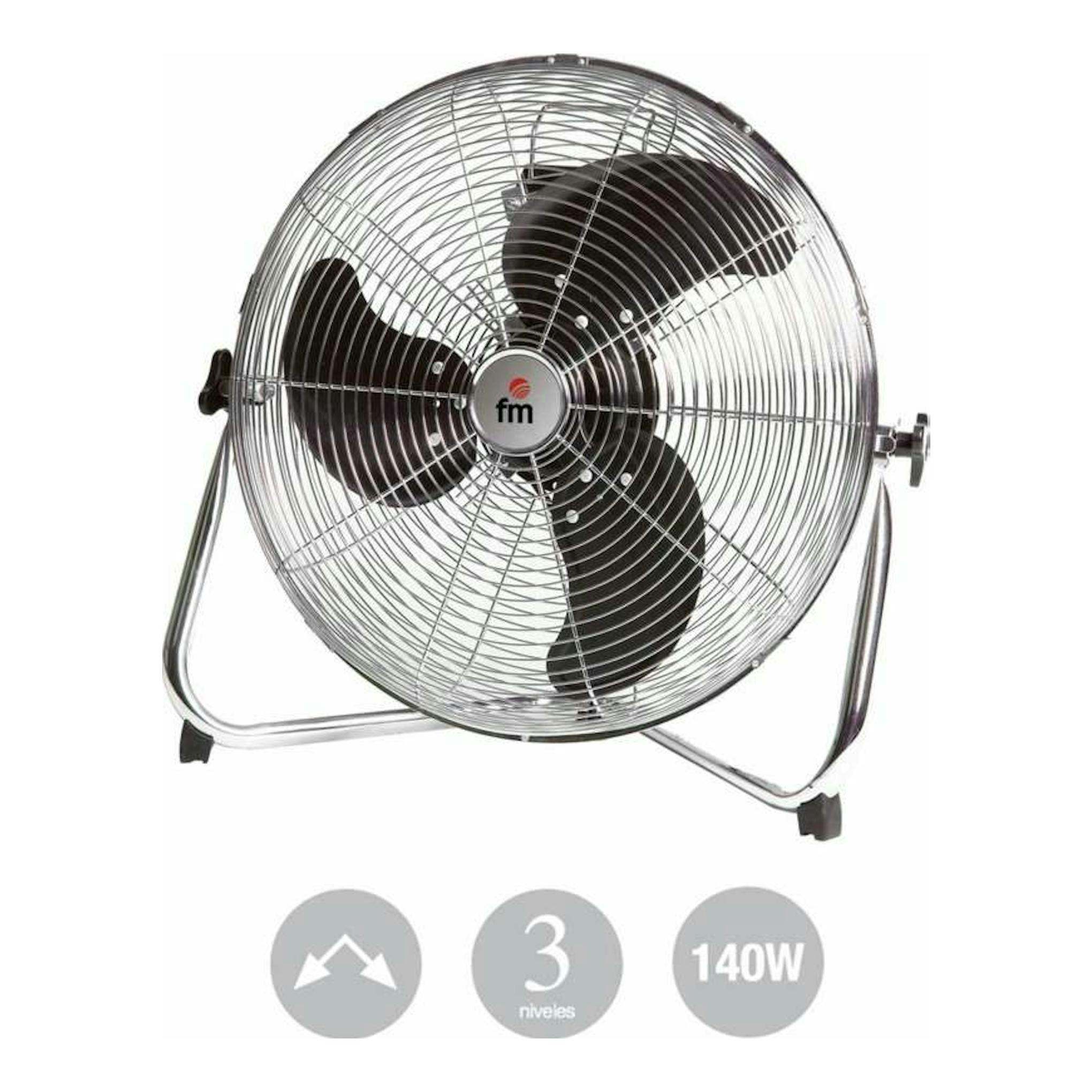 Ventilador FM F45 semi industrial cromado, vista frontal, con rejilla metálica y tres aspas.