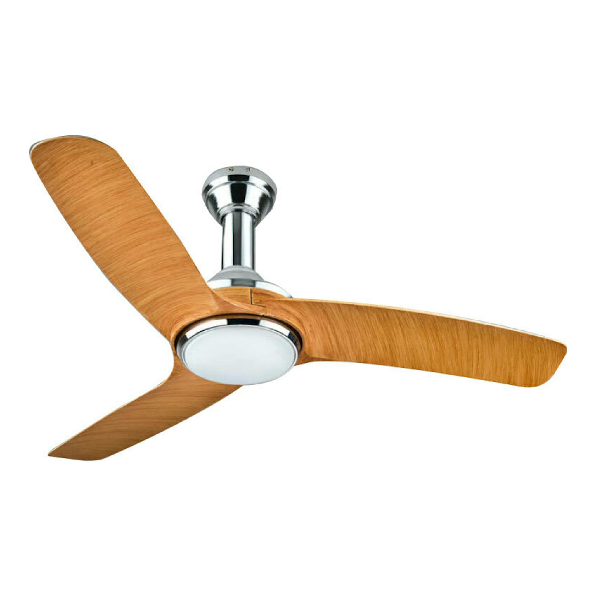 Ventilador de techo FM VT-3005 L con 3 aspas color madera, cuerpo cromado y luz, sobre fondo blanco.