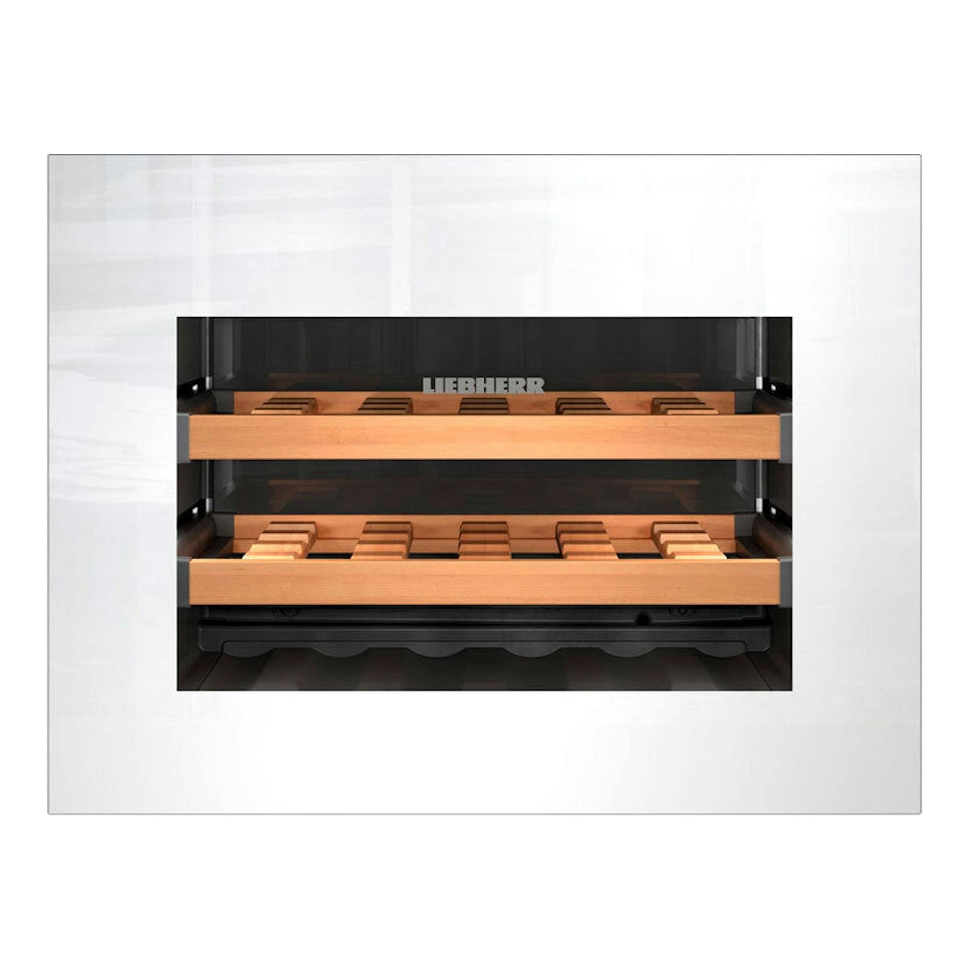 Vinoteca integrable Liebherr WKEgw 582 001 26 blanca, vista frontal con interior negro y baldas de madera.