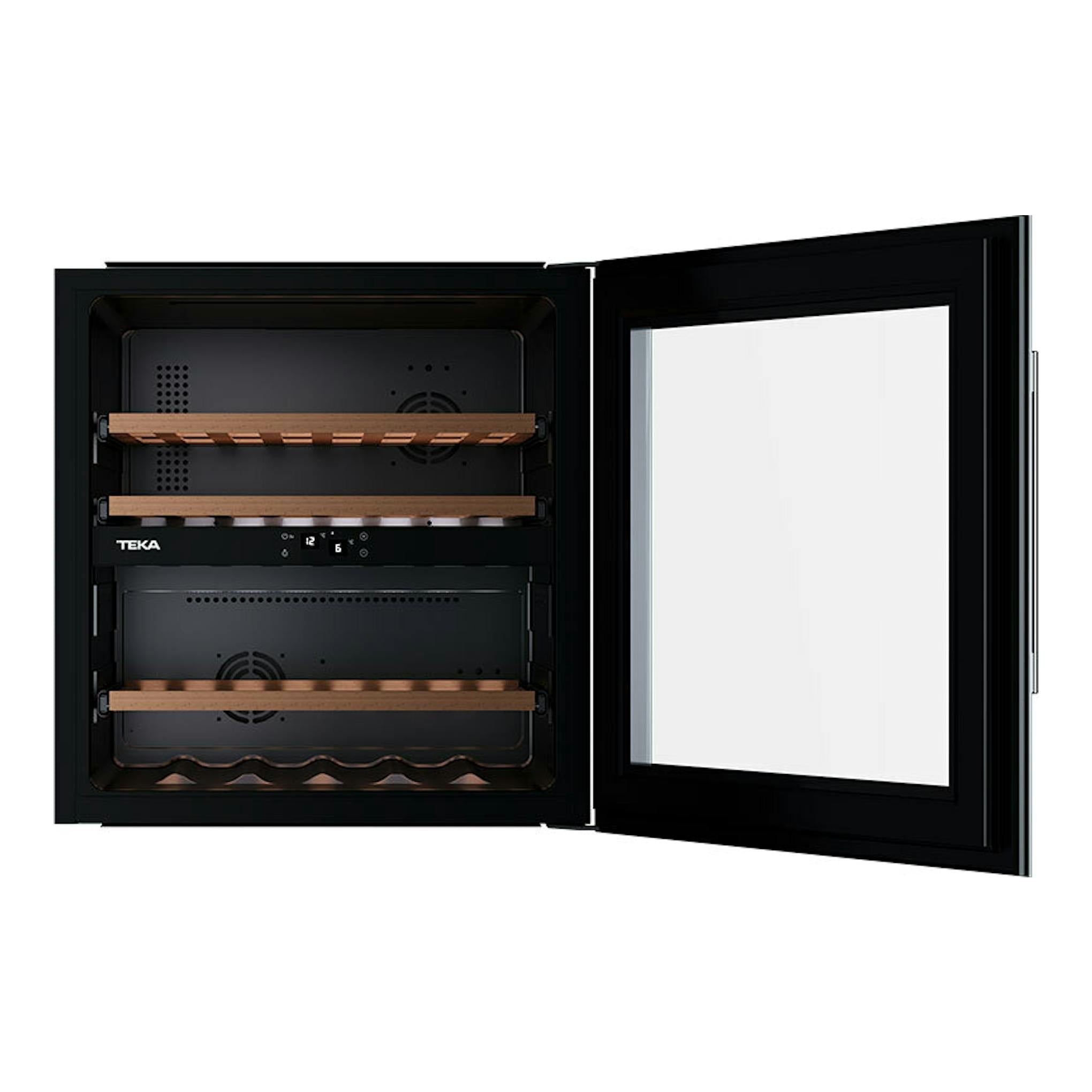 Vinoteca integrable Teka RVI20041 negra, vista frontal abierta, con estantes de madera y puerta de cristal.